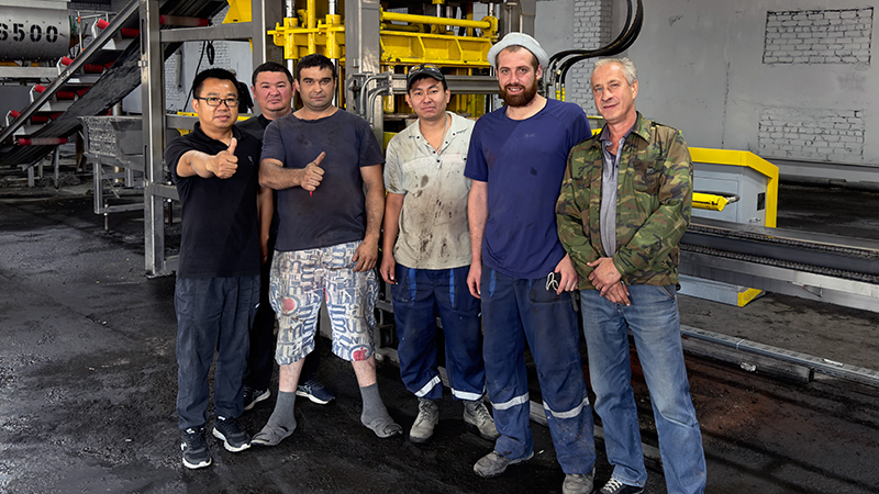 HMASA Servo Brick Machine.jpg