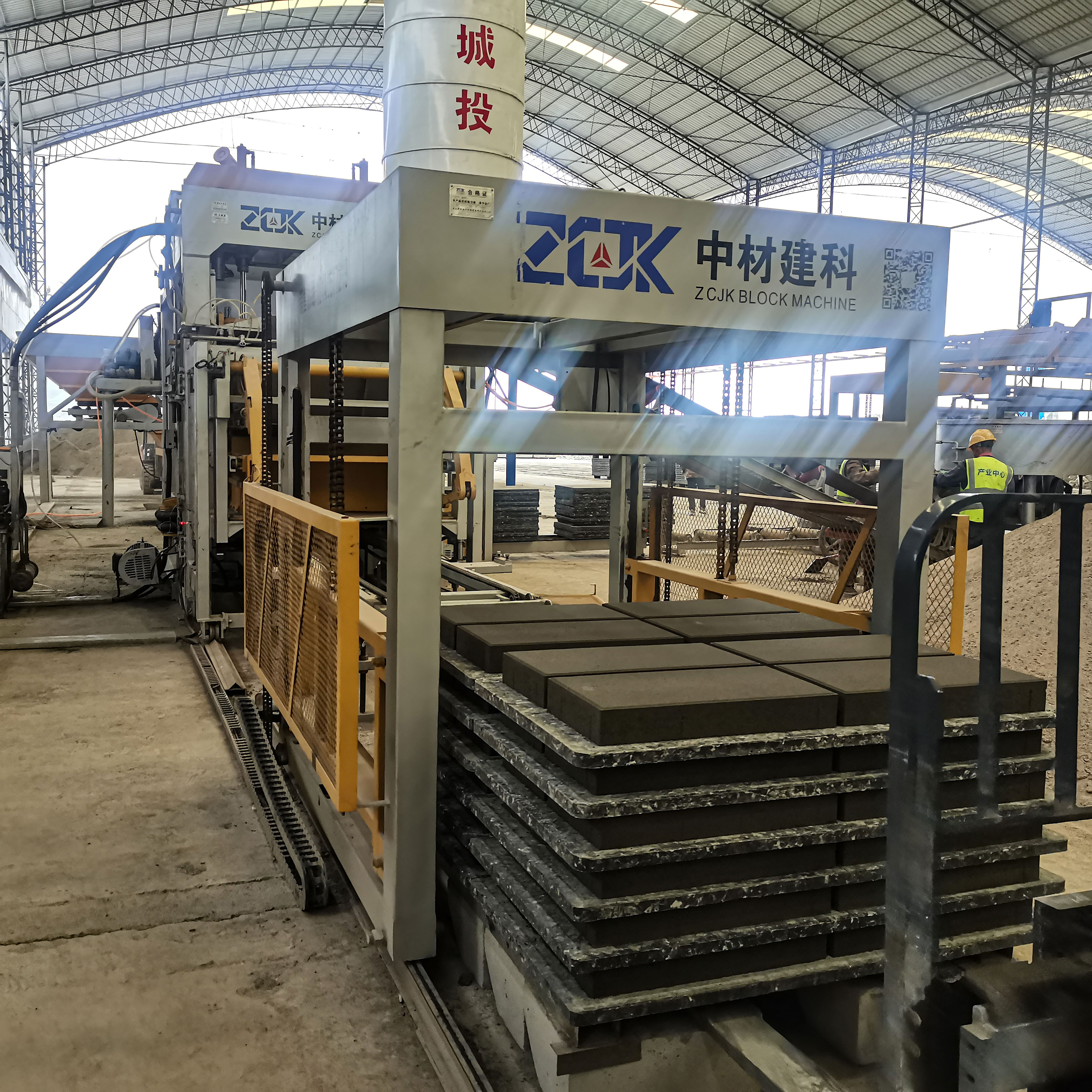 ZC900 Fully Automatic Block Making Machine