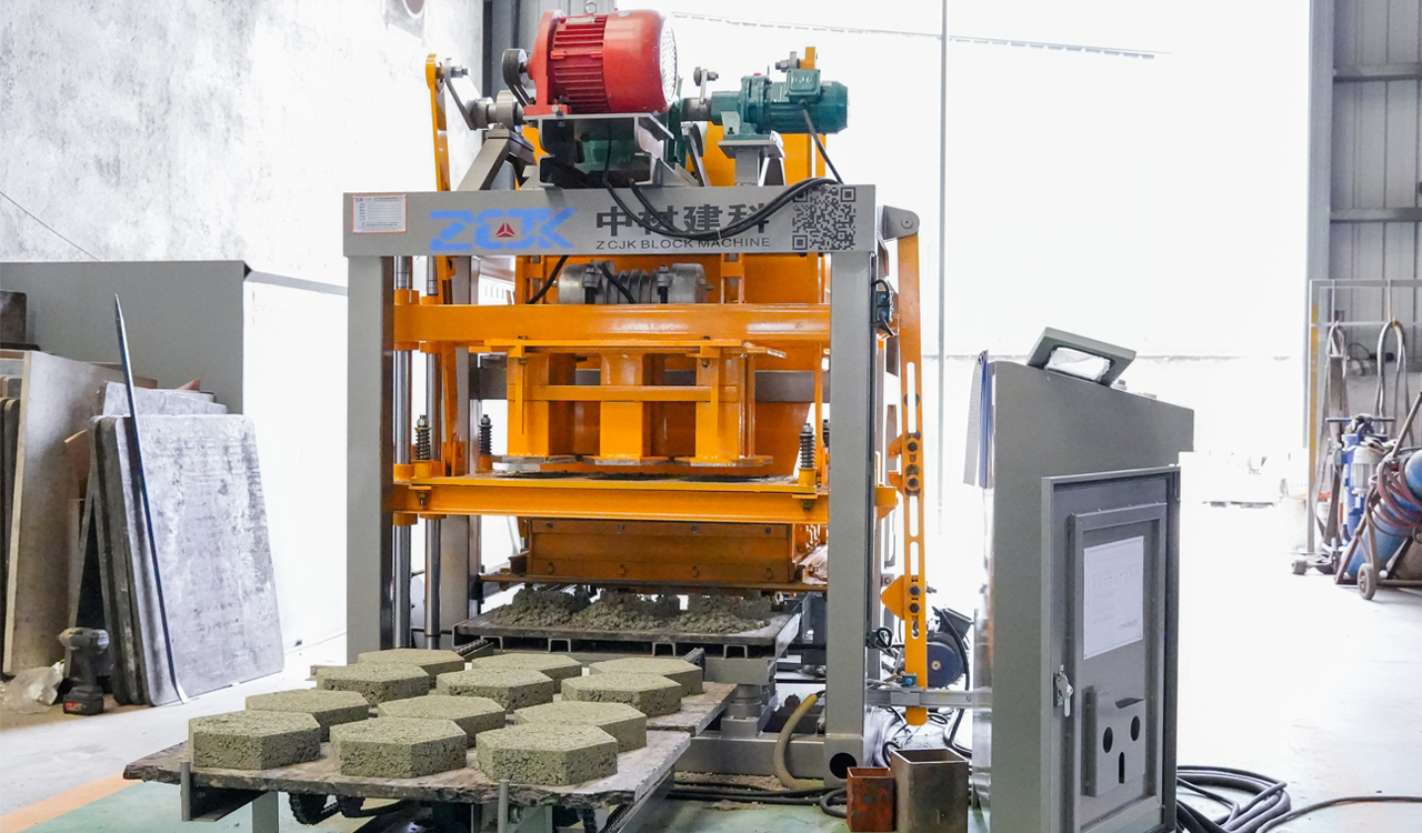 small concrete block machine