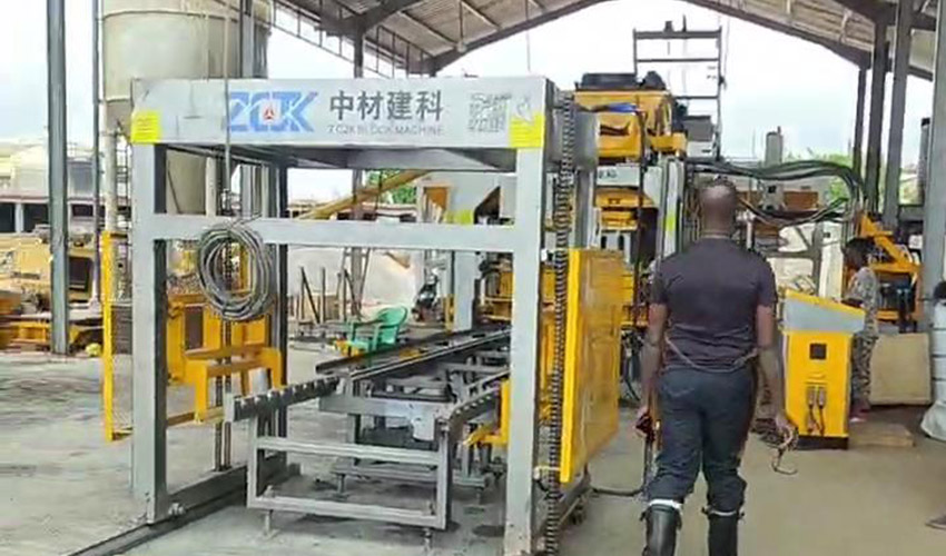 QTY9-15 block machine.jpg