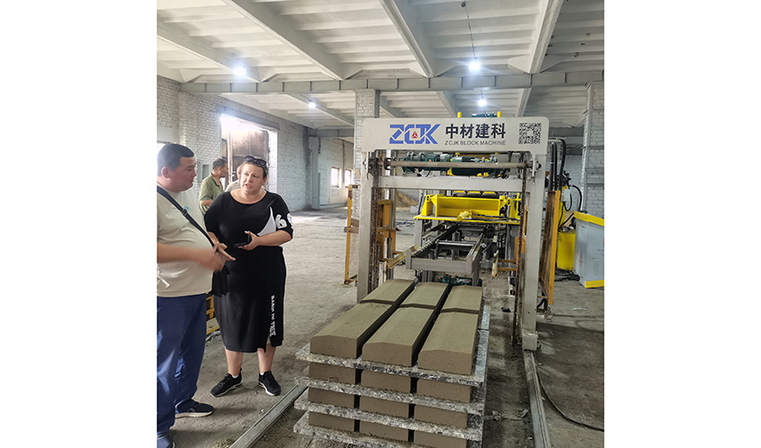 slope protection block machine.jpg